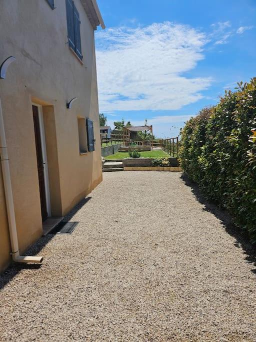 Superbe Bas De Au Calme * Cagnes-sur-Mer